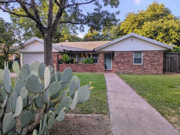 1610 Larkwood DR, Austin TX 78723