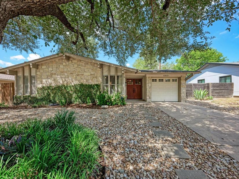 6810 Langston DR, Austin TX 78723
