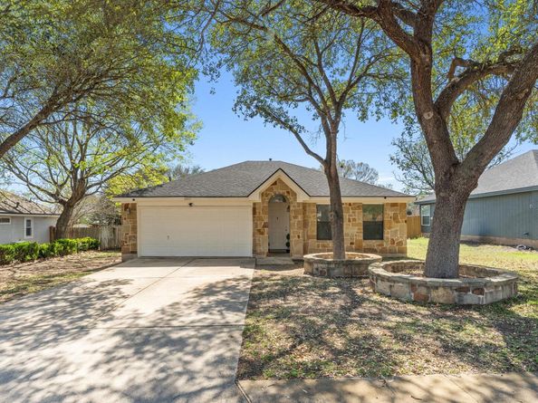 2403 Lendall LN, Austin TX 78744