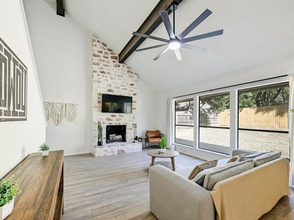 7107 Teaberry DR, Austin TX 78745