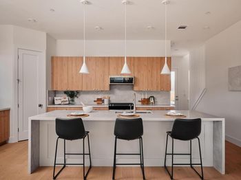 6409 Bradsher