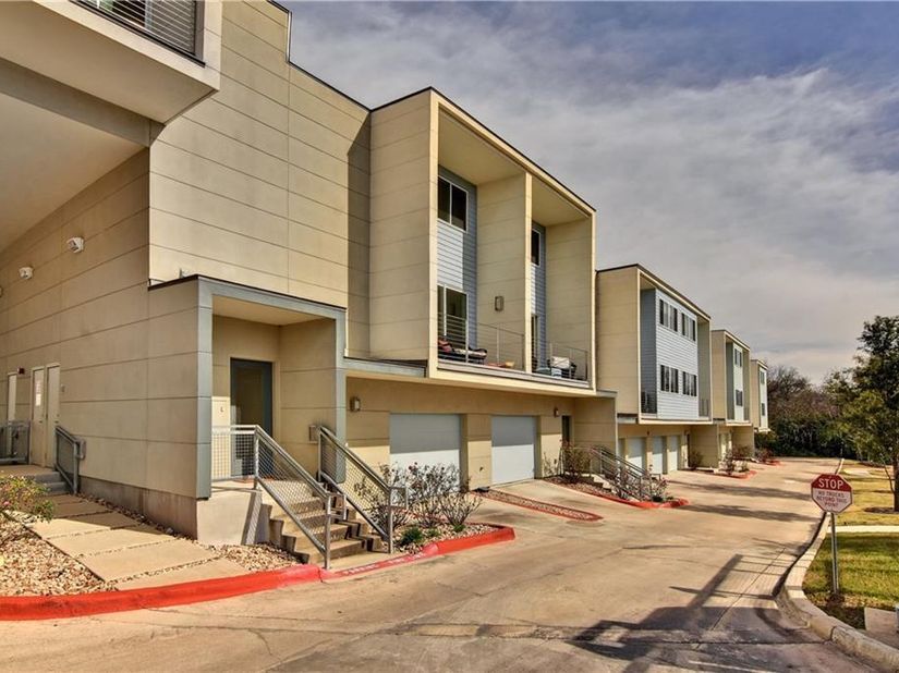 604 N Bluff DR 101, Austin TX 78745