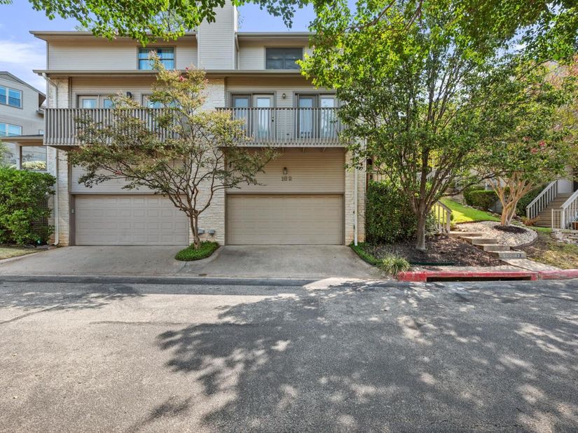 5512 Oakwood CV 162, Austin TX 78731