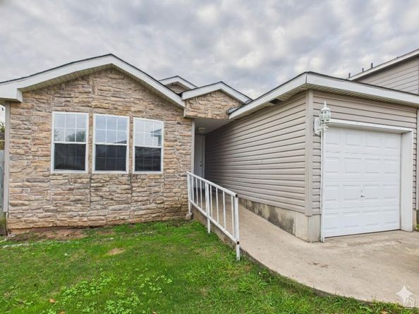 4601 Magin Meadow DR, Austin TX 78744
