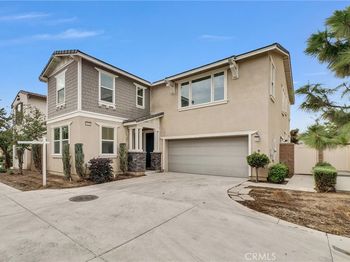 3226 E Mt Rainier Drive