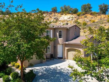 307 Calle De Portola