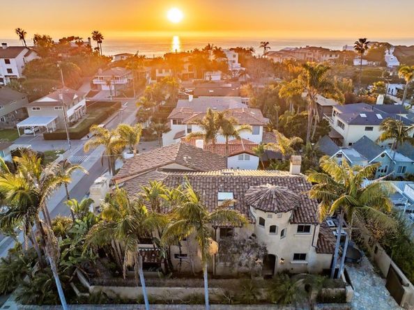 112 La Veta Avenue, Encinitas CA 92024