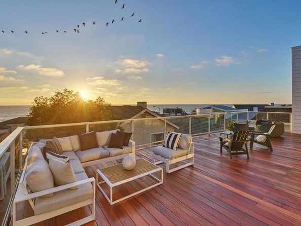 2465 Garfield Street, Carlsbad CA 92008