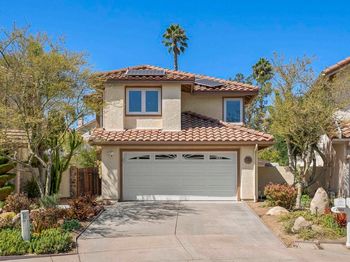 4989 Corte Playa Encino