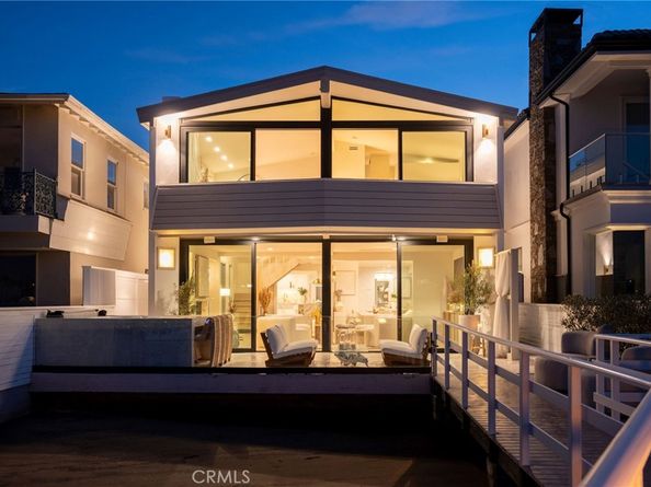 1344 W Bay Avenue, Newport Beach CA 92661