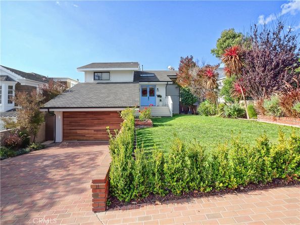 207 S Poinsettia Avenue, Manhattan Beach CA 90266