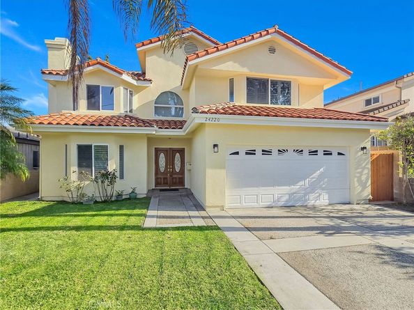 24220 Los Codona, Torrance CA 90505
