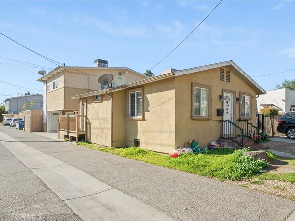 2014 Peyton Avenue, Burbank CA 91504