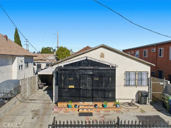 1523 E Vernon, Los Angeles CA 90011