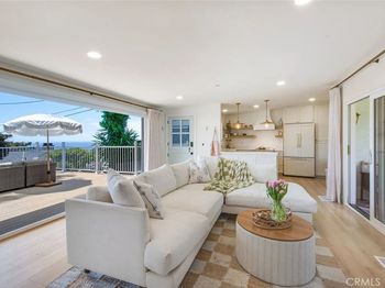 1445 Bluebird Canyon