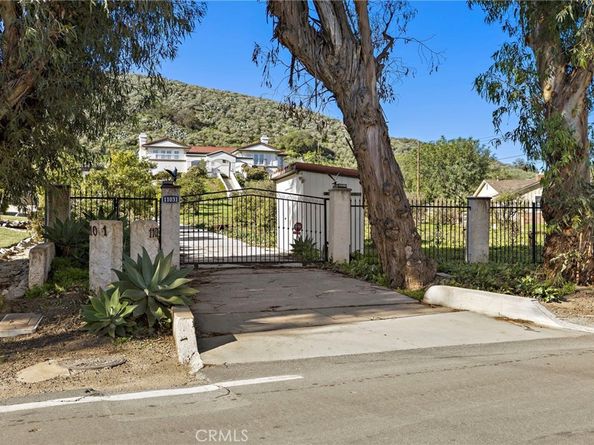 11031 Meads, Orange CA 92869