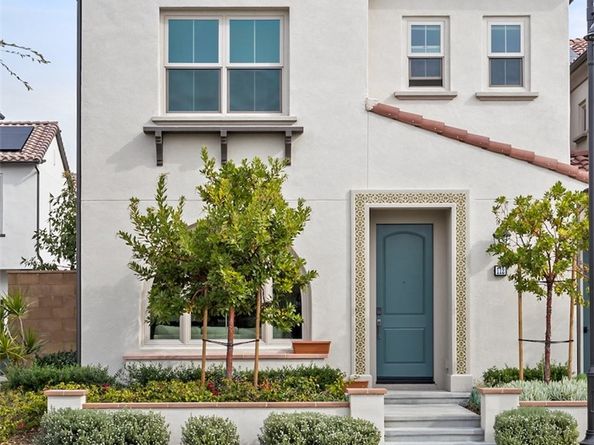 112 Sunnyside, Irvine CA 92618