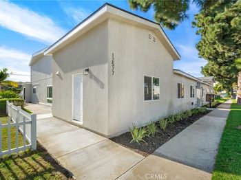 12571 Kensington Lane