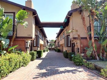 1348 E Orange Grove Boulevard