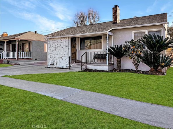 5932 Oliva Avenue, Lakewood CA 90712