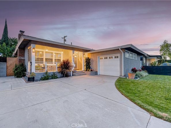 2719 Nipomo Avenue, Long Beach CA 90815