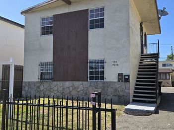 755 E 85th Street