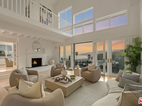 143 Ocean Avenue Ext, Santa Monica CA 90402