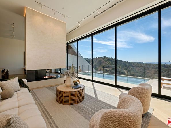 3699 Alta Mesa Drive, Studio City CA 91604