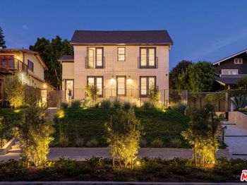 1018 Manzanita Street