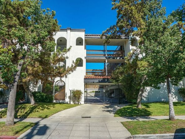 629 E Elk Avenue, Glendale CA 91205