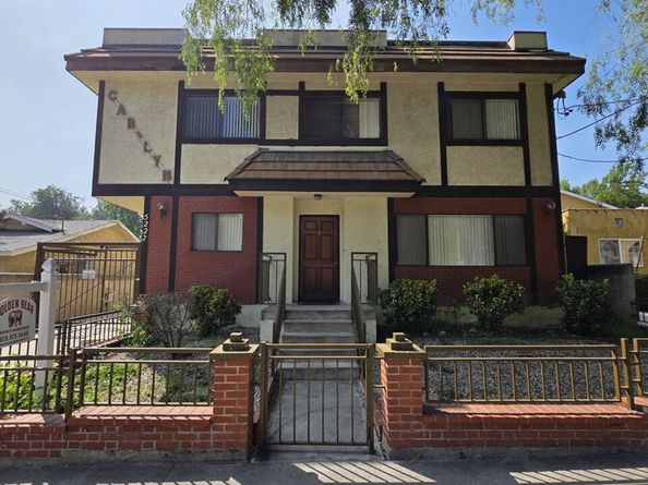 5227 Eagle Dale Avenue, Los Angeles CA 90041