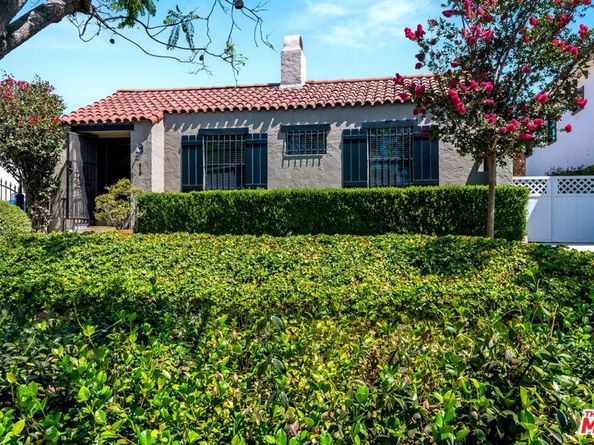 516 N Bronson Avenue, Los Angeles CA 90004