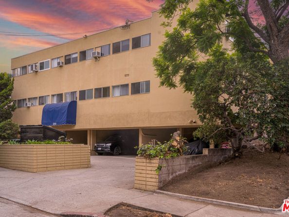 2050 Rodney Drive, Los Angeles CA 90027