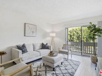 18620 Hatteras Street