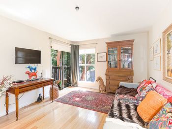 8105 Raintree Circle