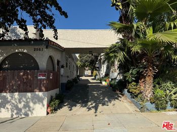 2561 Colorado Boulevard