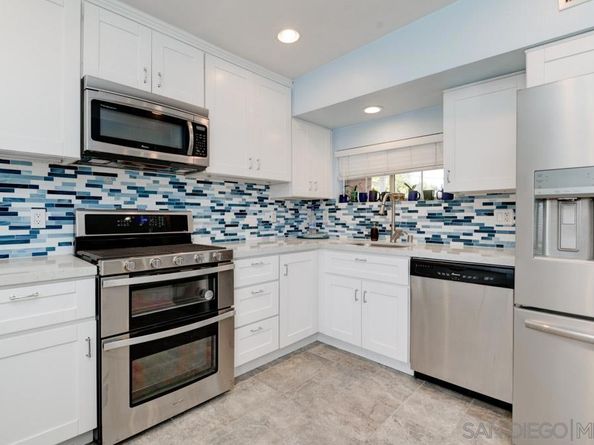 2747 Melbourne Dr, San Diego CA 92123