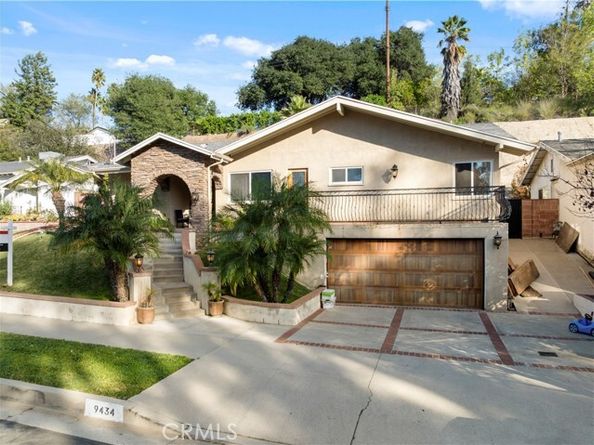 9434 Mclennan, Northridge (los Angeles) CA 91343