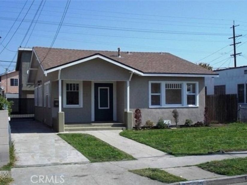 225 E 64th, Los Angeles CA 90003