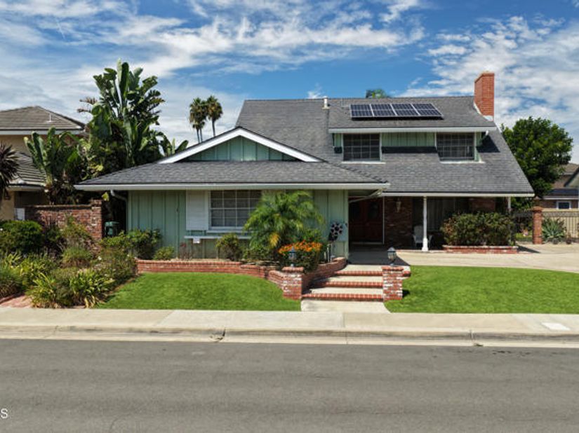 10081 Beverly Drive, Huntington Beach CA 92646