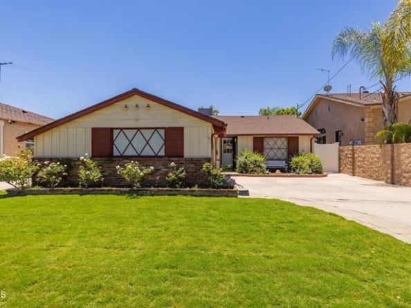 12822 Erwin Street, North Hollywood (los Angeles) CA 91606