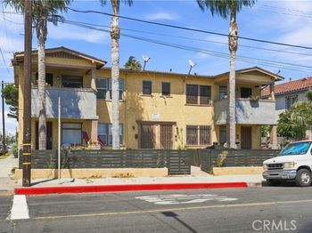 580 W 22nd Street