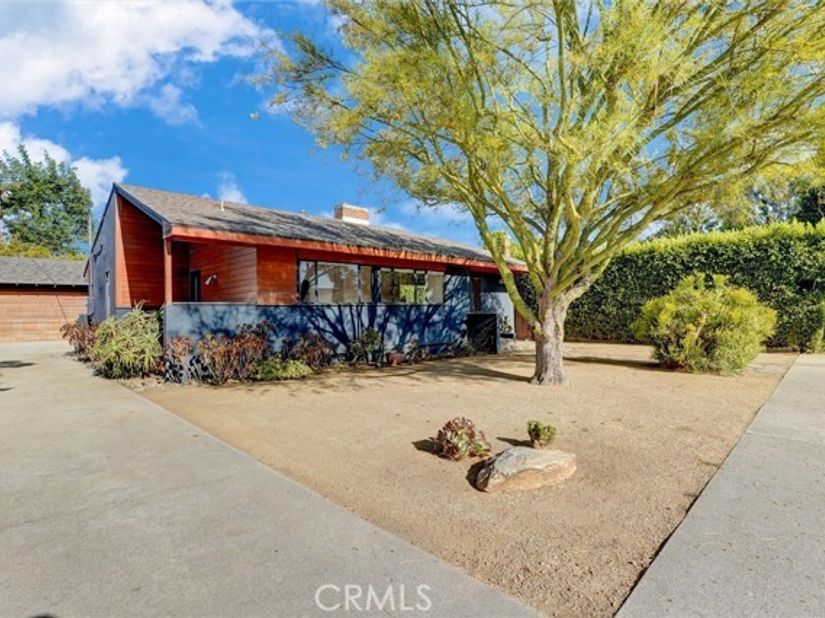 6230 Denny Avenue, North Hollywood (los Angeles) CA 91606