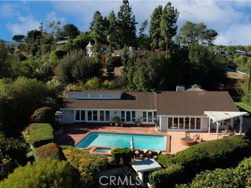 4815 Brewster, Tarzana (los Angeles) CA 91356