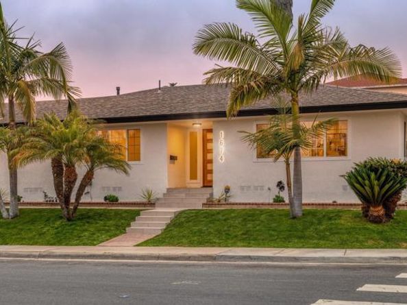 1674 Evergreen Street, San Diego CA 92106