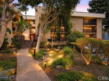 6416 Friars