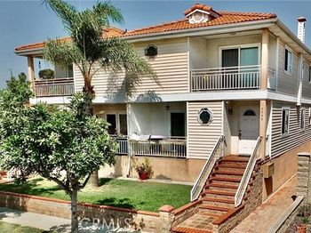 4441 Farquhar