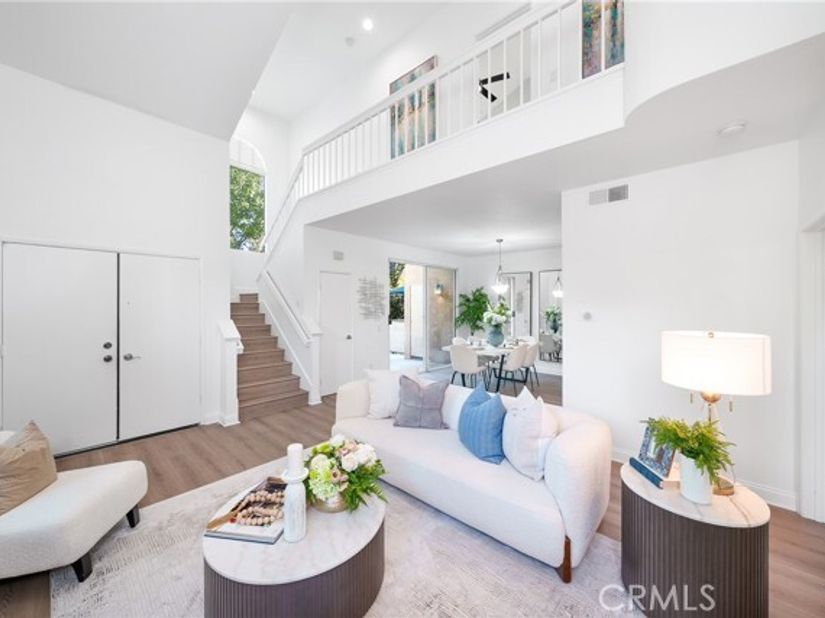 19431 Rue De Valore 38B, Lake Forest (el Toro) CA 92610