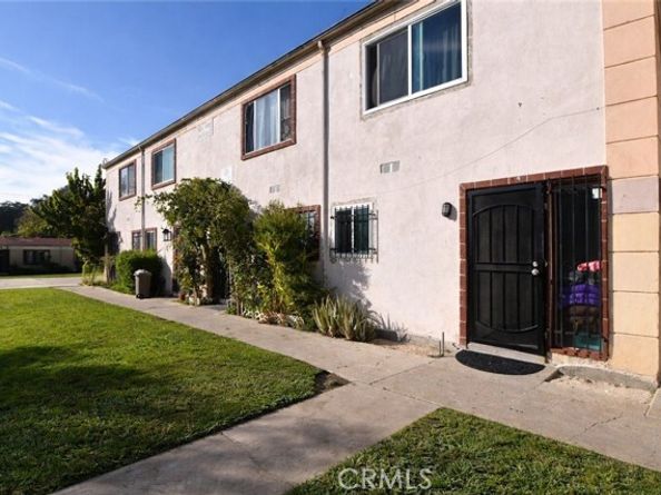 1001 E Grant Street, Santa Ana CA 92701
