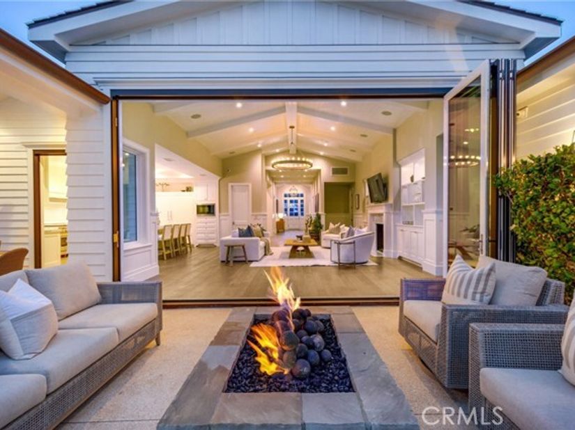 712 K Thanga, Corona Del Mar (newport Beach) CA 92625